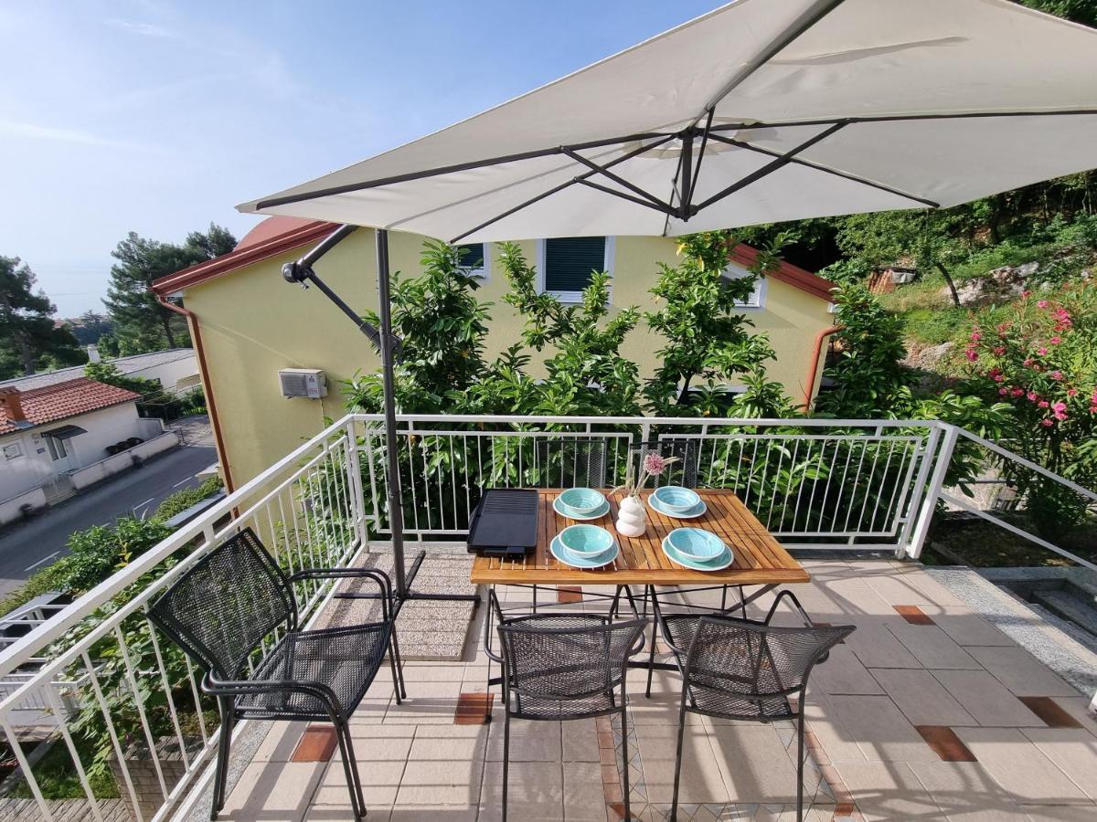Appartement Penthouse Draga Sky In With Free Parking, One Balcony And One Terrace *