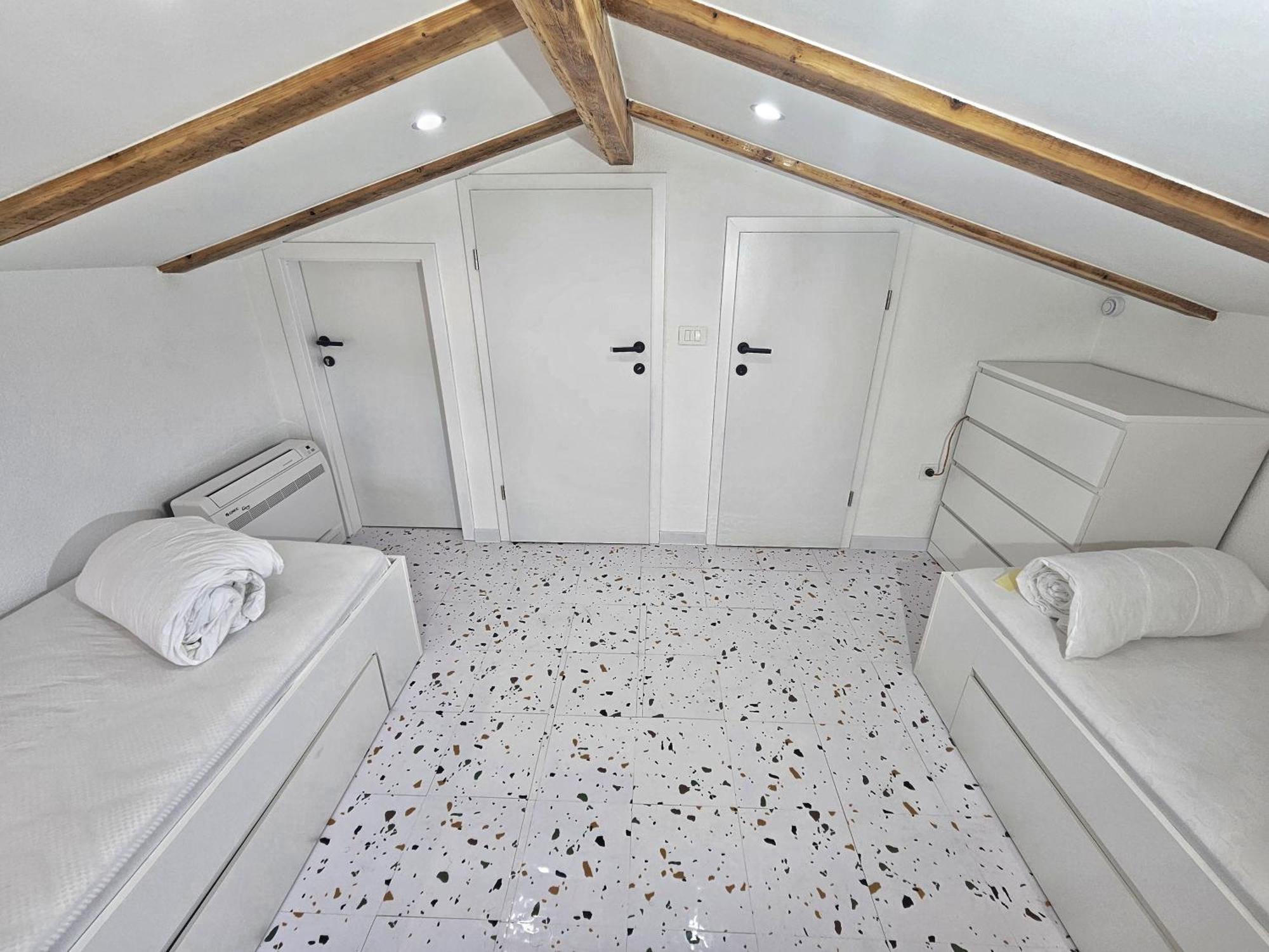 Penthouse Draga Sky In With Free Parking, One Balcony And One Terrace Appartement *