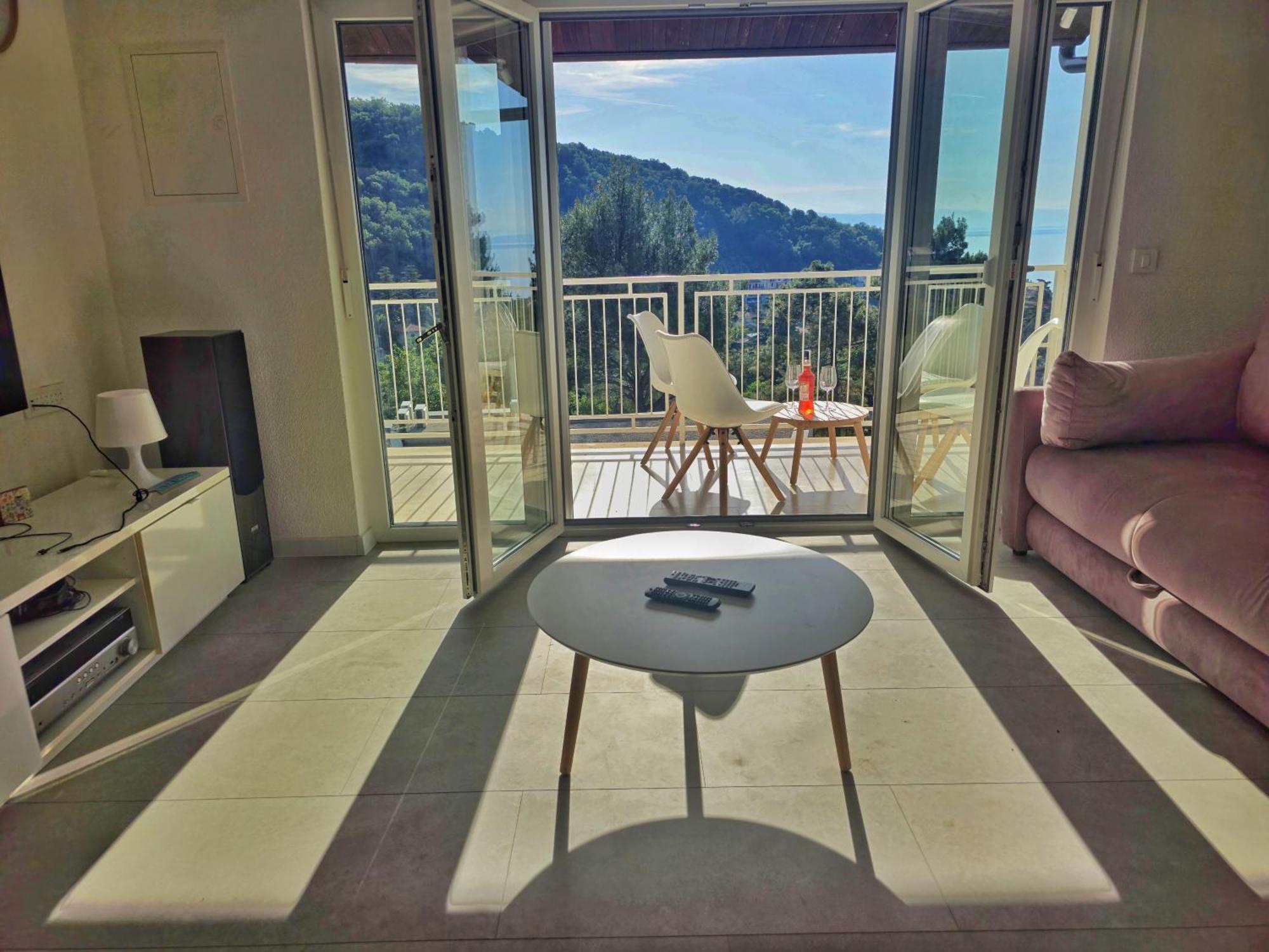 Penthouse Draga Sky In With Free Parking, One Balcony And One Terrace Apartment Mošćenička Draga