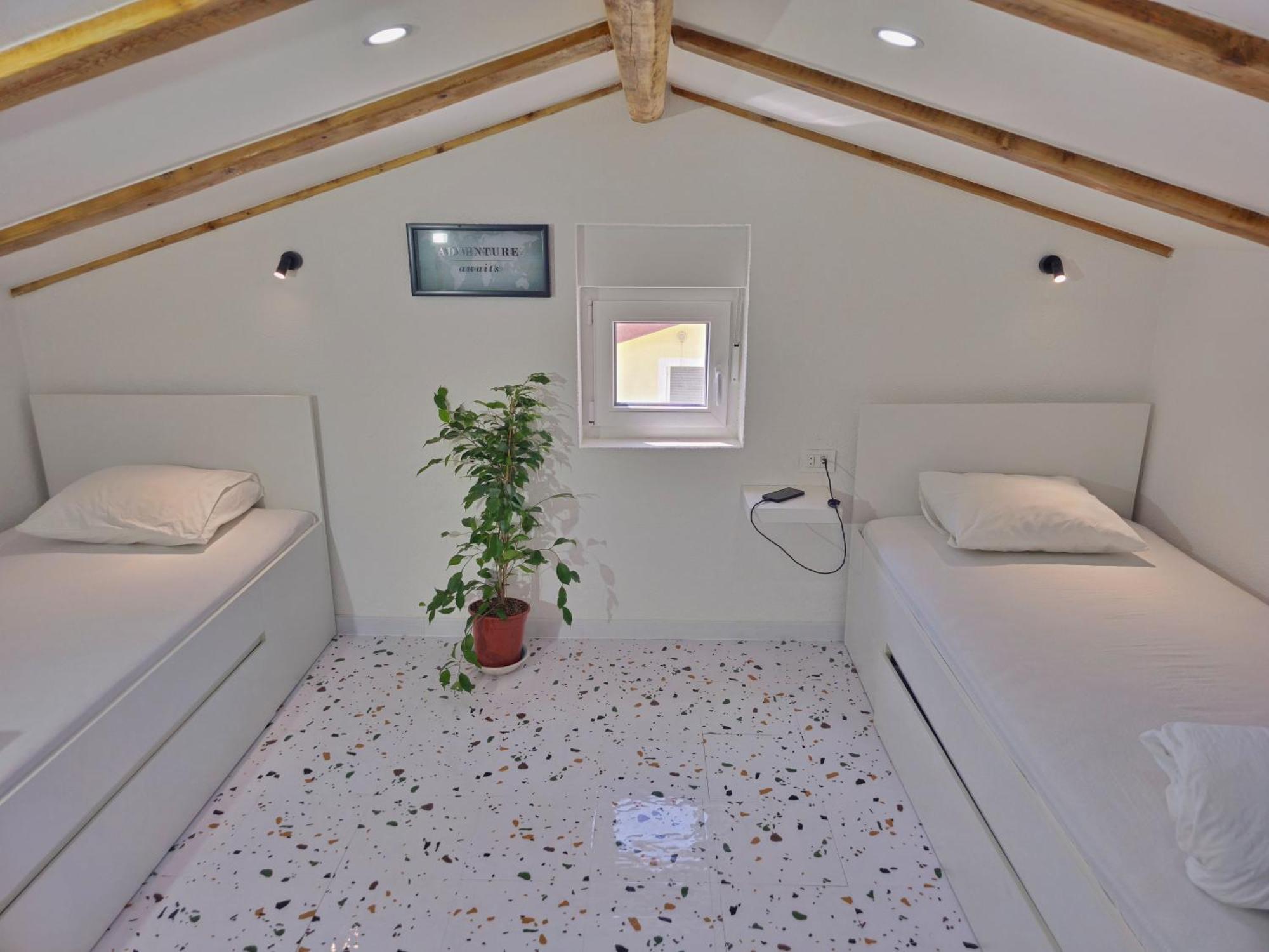 Penthouse Draga Sky In With Free Parking, One Balcony And One Terrace *