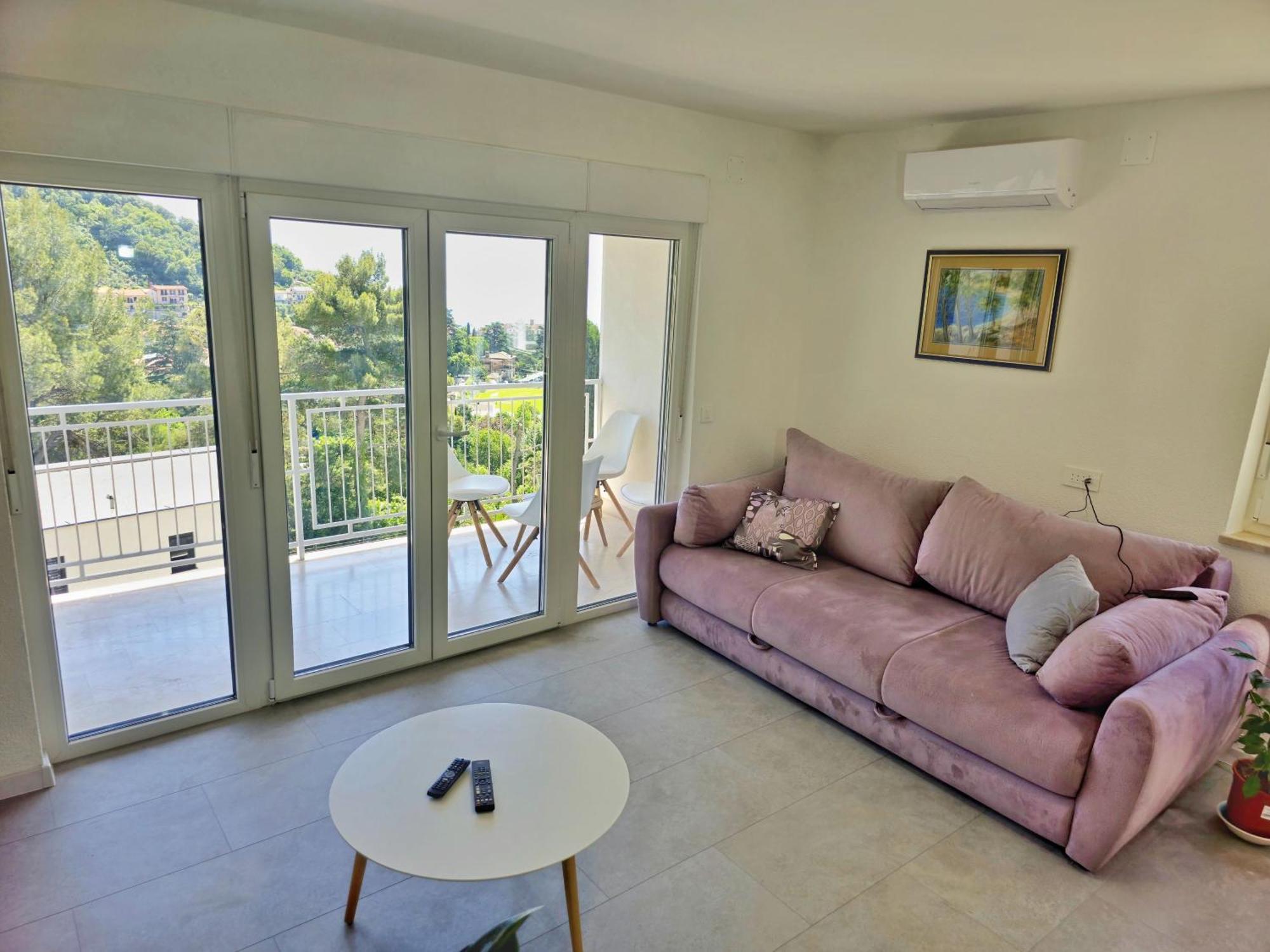 Lägenhet Penthouse Draga Sky In With Free Parking, One Balcony And One Terrace